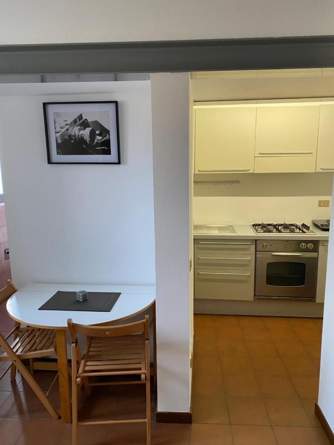Vicolo Forno Apartamento Mercallo Exterior foto