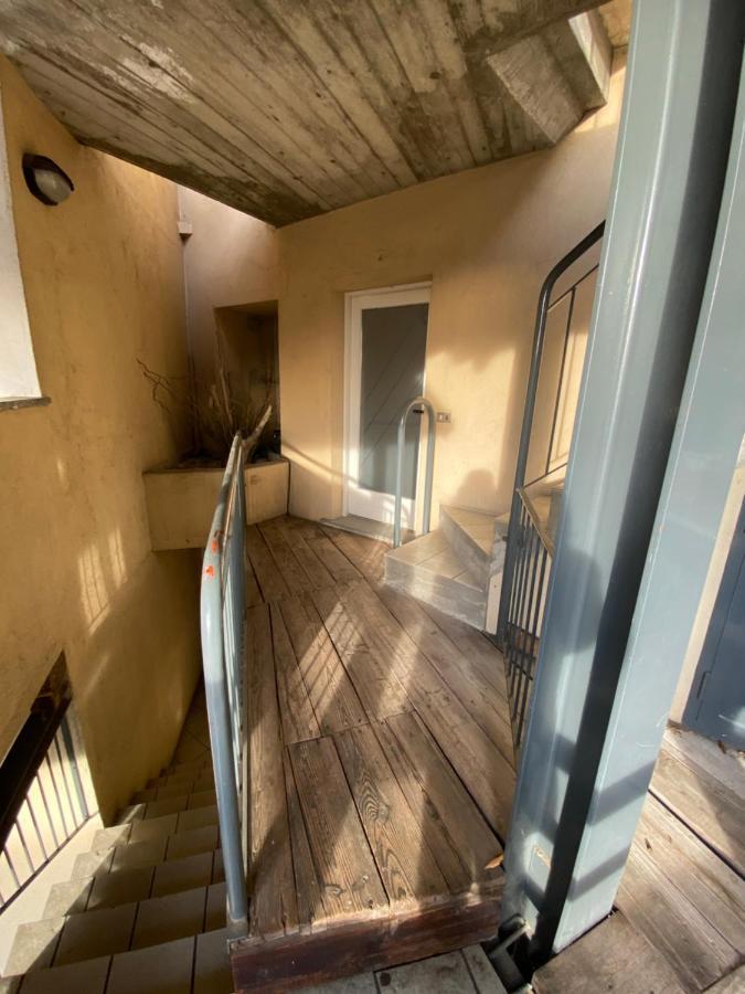 Vicolo Forno Apartamento Mercallo Exterior foto