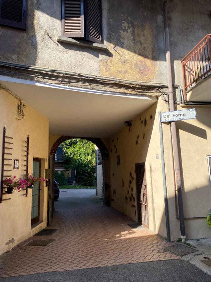 Vicolo Forno Apartamento Mercallo Exterior foto